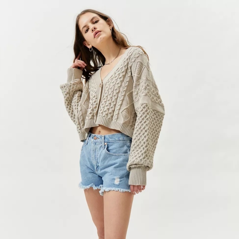 UO - Milk It Cable Knit Cropped Cardigan - Picture 2 of 12